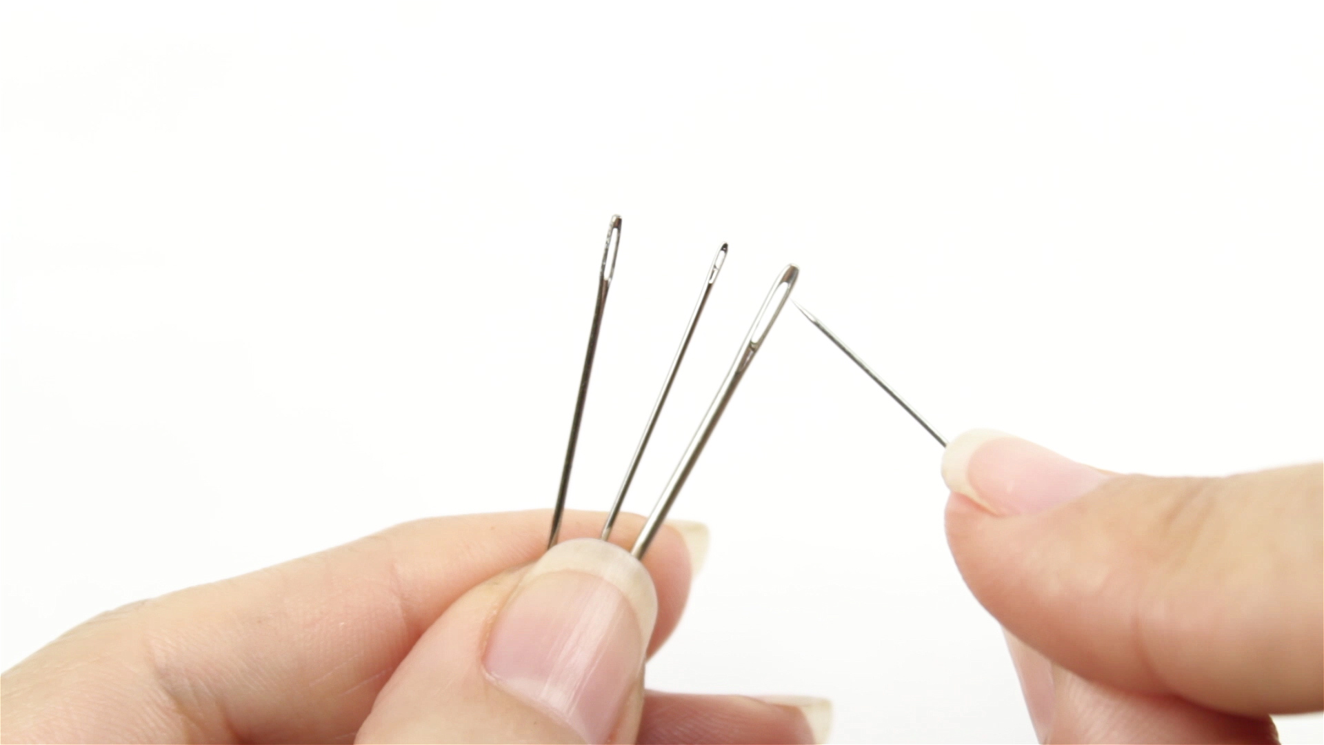 نخ کردن سوزن