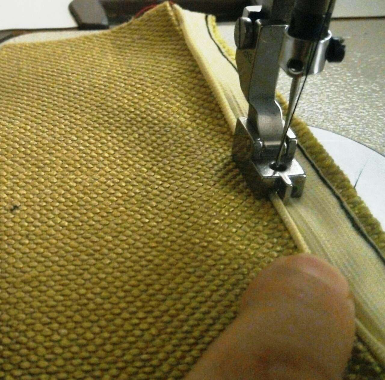 دوخت زیپ با چرخ خیاطی