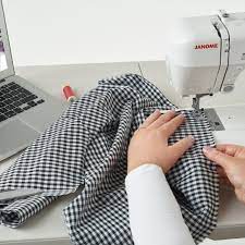 کاربرد چرخ خیاطی ژلنومه 393